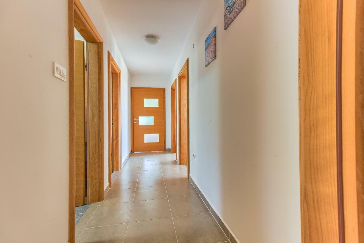 Modern Apartment With Large Pool&Sea View Kastela Luaran gambar